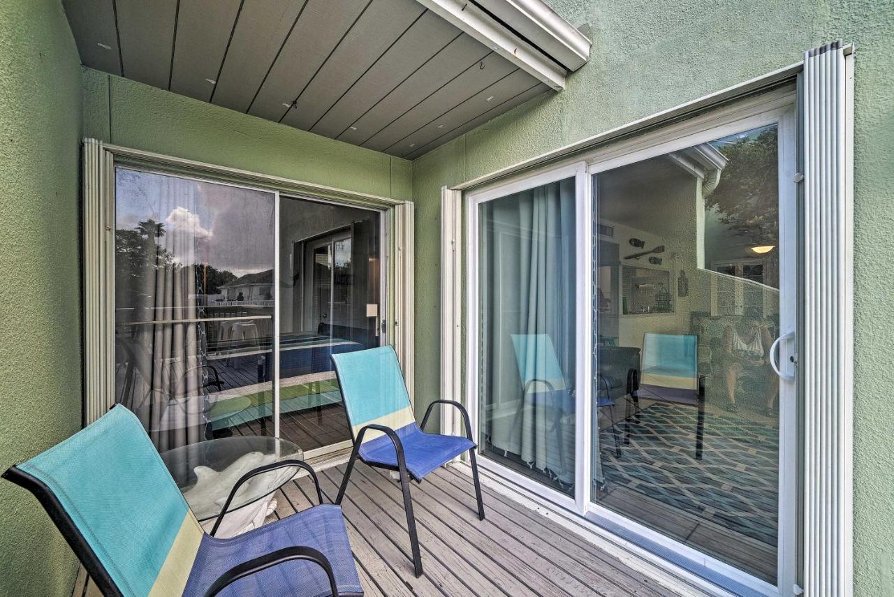Breezy Corpus Christi Condo With Deck And Fishing Dock Exteriör bild